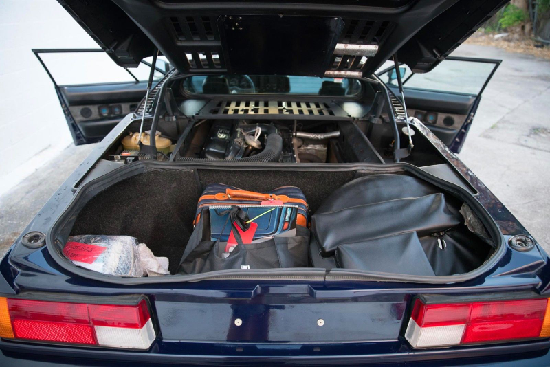 Illustration for article titled This 8,000 Mile BMW M1 Can Be Had For The Price Of Two New Lamborghinis